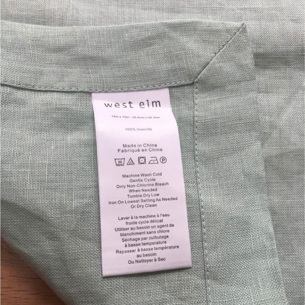 NWT West Elm Linen Placemats - Set of 8